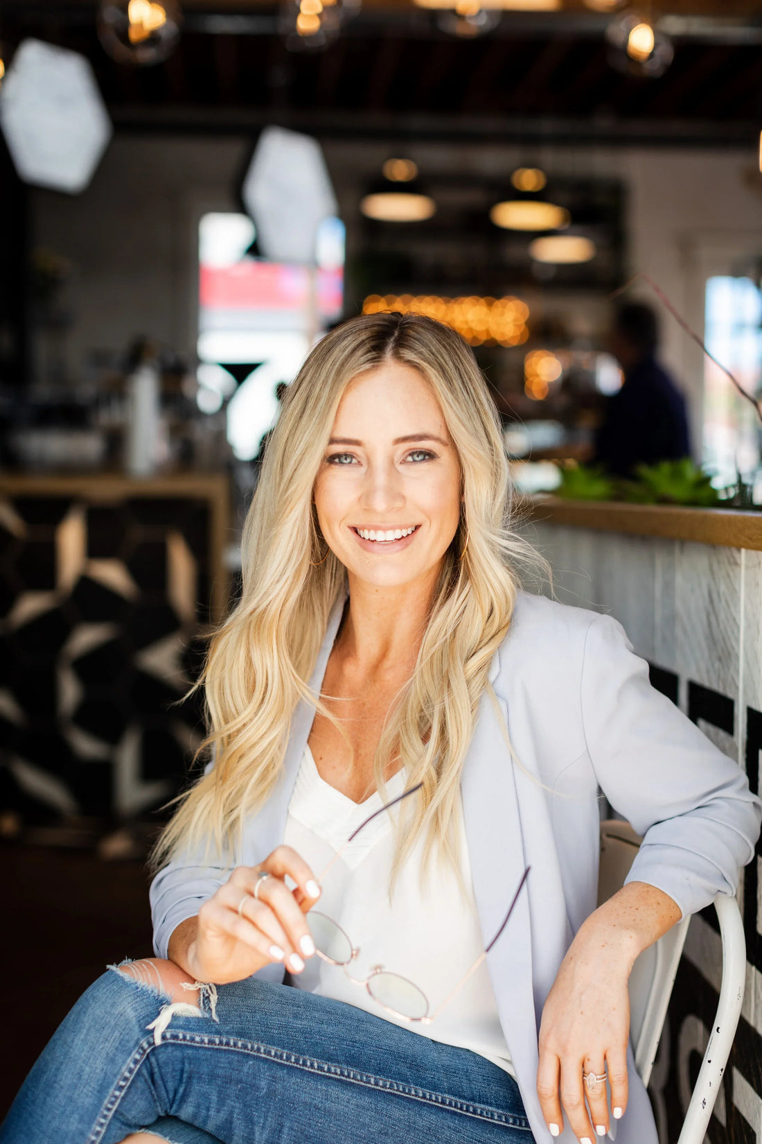 From Corporate Recruiter, Blogger, and Nutrition coach to Entrepreneur and Podcast Host: Kayleigh Clark